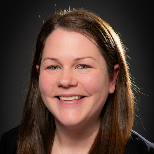 梅根·弗洛雷斯 梅根·弗洛雷斯