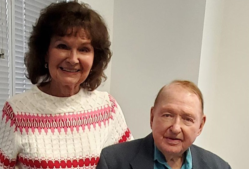 Retired Secret Service agent Mike Howard pictured here with his wife, Martha.